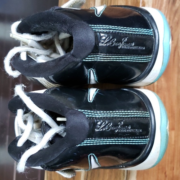 Nike Zoom Lebron hi top youth size 4 2009 edition - Picture 4 of 12